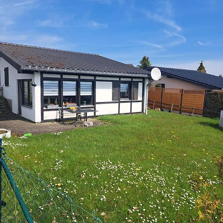 Haus Eifelblick Villa Gonnersdorf  Luaran gambar
